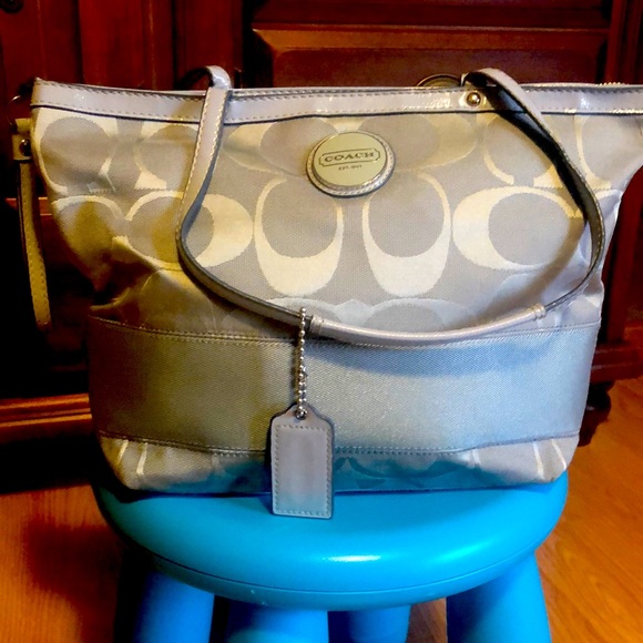 Coach Signature Stripe Small Tote Bag F17433 - Picture 1 of 7